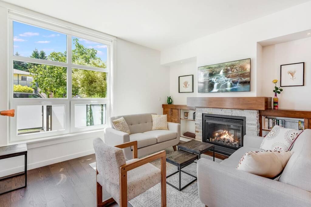 Cedar Hill Sunlit Stay - Bright Spacious & Modern Victoria Kültér fotó