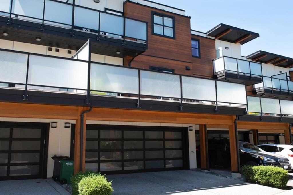 Cedar Hill Sunlit Stay - Bright Spacious & Modern Victoria Kültér fotó