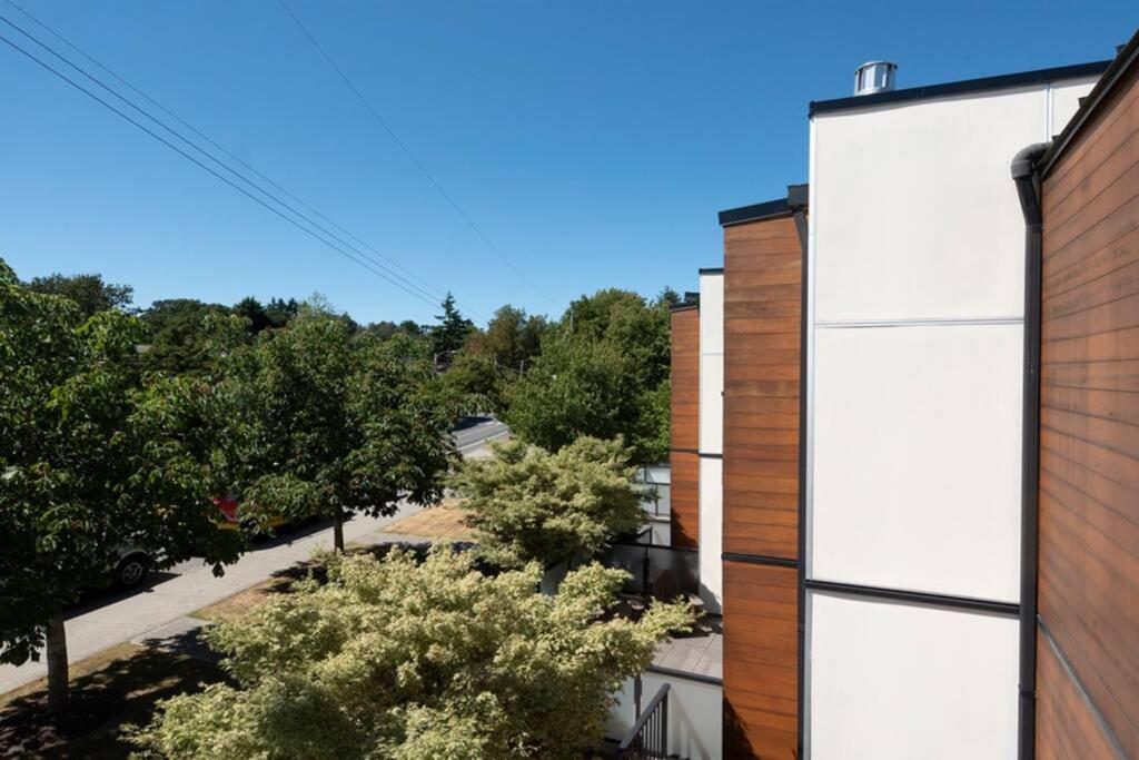 Cedar Hill Sunlit Stay - Bright Spacious & Modern Victoria Kültér fotó